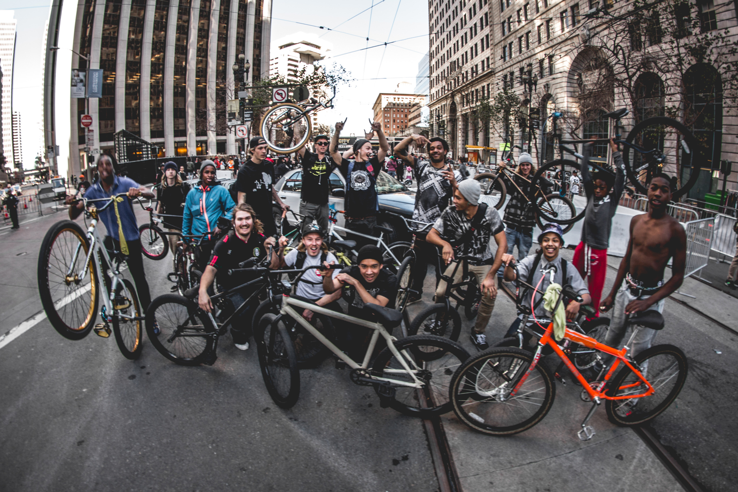 FGFS_SuperBowlSunday2016_AtTheGates_SFSuperBowlCity