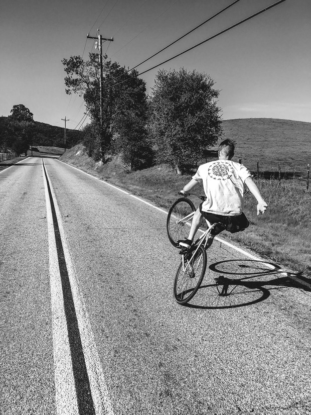 wheeltalk_thanksgiving2016_day2_mattreyes_wheelie1