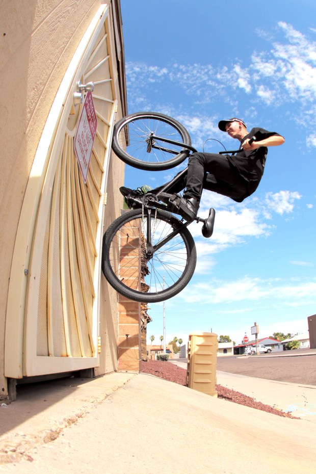 tumblr_ozstf5Bfxi1ta7y4po1_1280